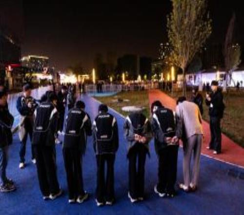 【前瞻】2025LPL春季赛 FPX vs LGD，FPX状态极差还能赢吗？