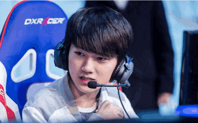 外媒统计2025最热门电竞比赛：DK vs EDG观看人数峰值最高