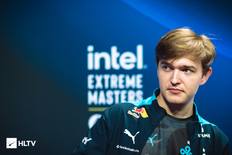 T1的S13冠军皮肤确定在8月中旬上线，至臻皮肤为Zeus的杰斯