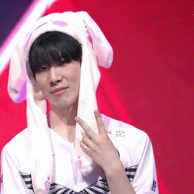 Oh My God vs TES赛前数据前瞻：TES几乎全数据领先OMG